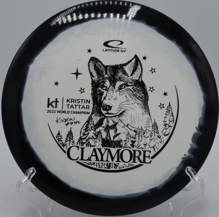Latitude 64° Claymore Gold Orbit Kristin Tattar edition shaping turnovers at Hornets Nest Disc Golf Course in Charlotte, North Carolina.