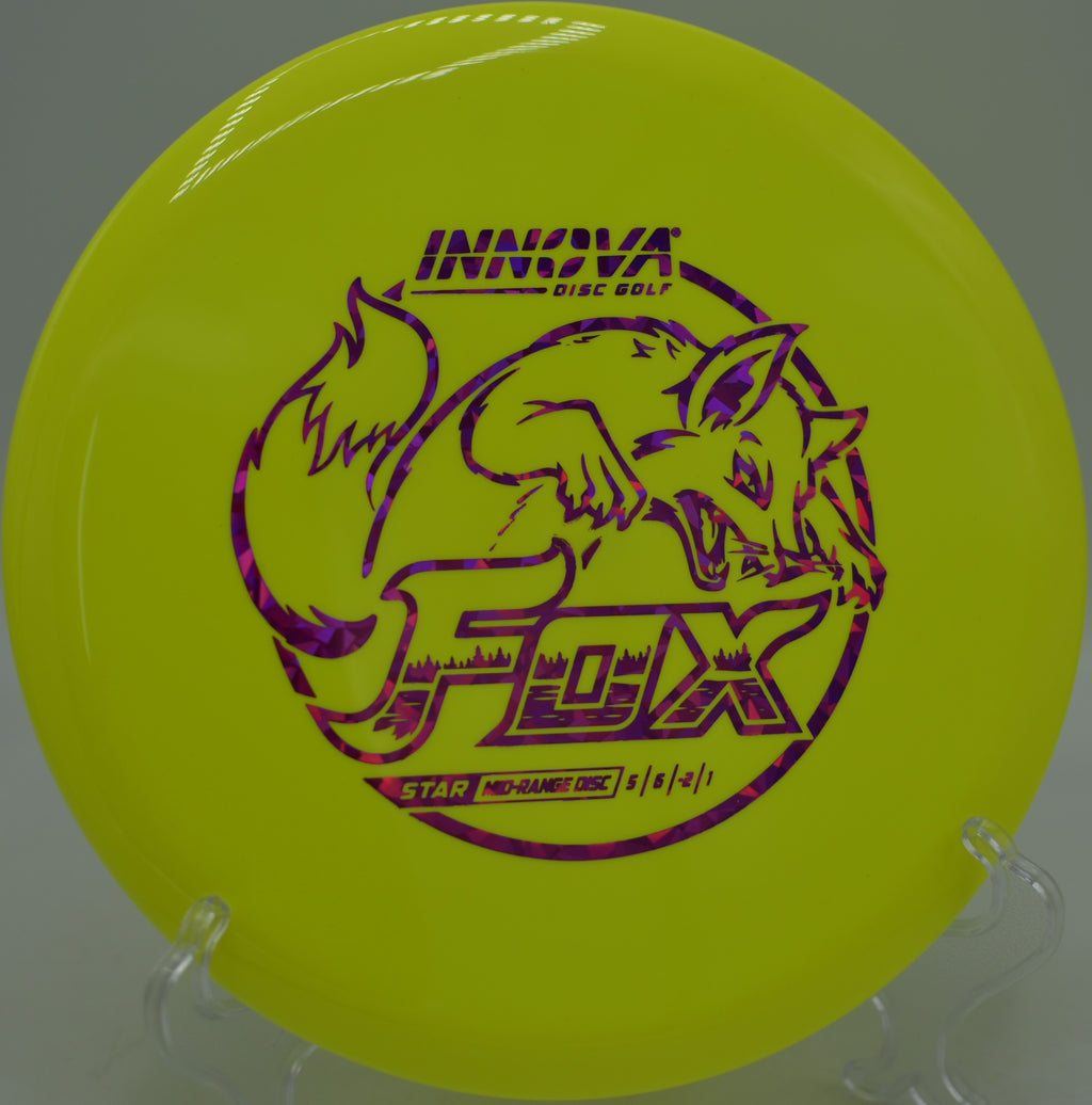 Innova Star Fox flying long and straight with gentle fade at Fountain Hills Disc Golf Course in Fountain Hills, Arizona.