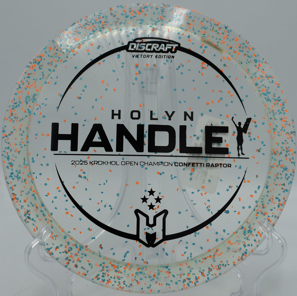 Holyn Handley Z Confetti Raptor crushing a backhand hyzer at Harmony Bends in Columbia, Missouri