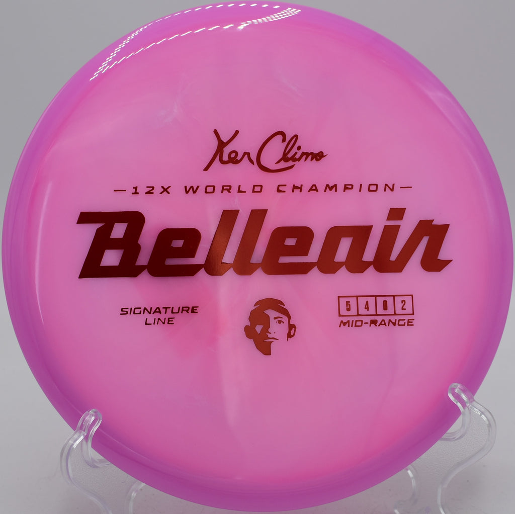 Signature Line Belleair mid-flight on a tunnel shot at Eagles Crossing Disc Golf Course in Hawk Point, Missouri