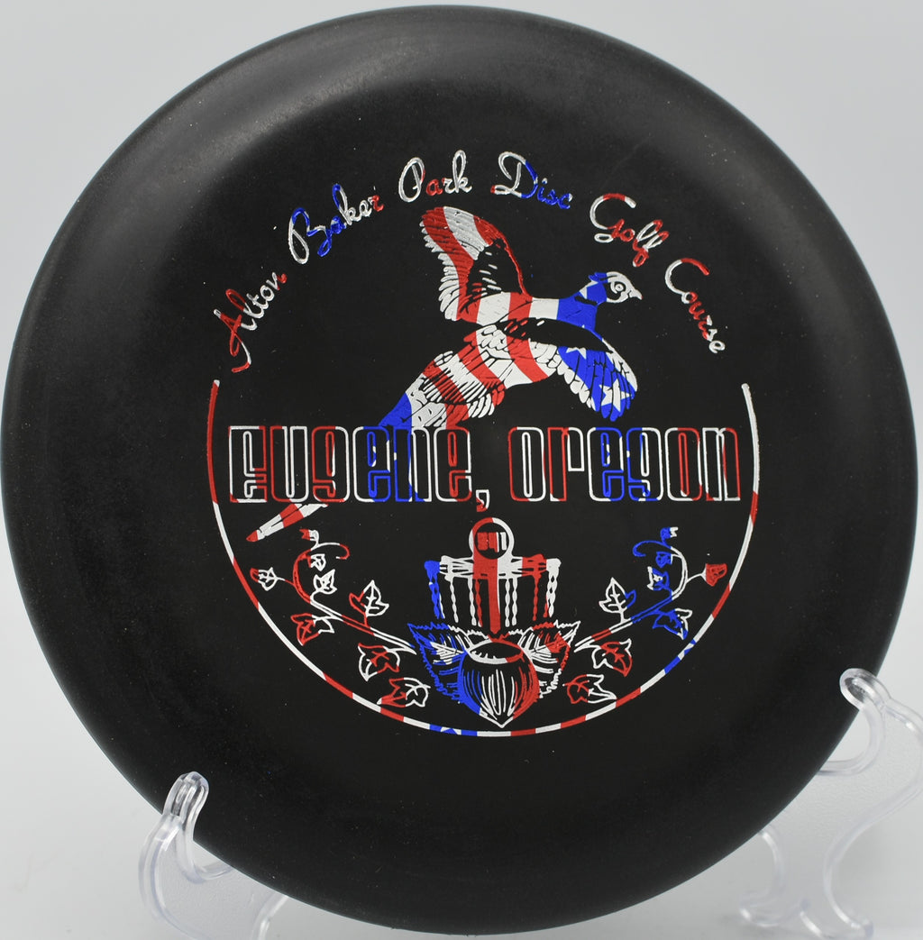 The Aviar approaching the pin at Idlewild Disc Golf Course in Burlington, Kentucky.