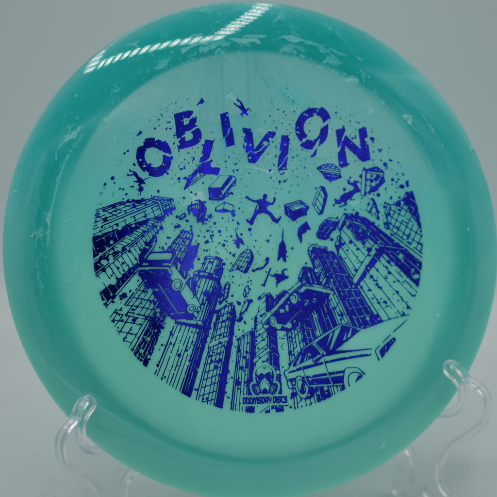 Retina Oblivion driver from Doomsday Discs cutting through a headwind at Veterans Park Disc Golf Course in Arlington, Texas.