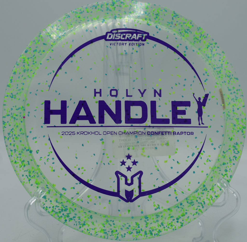 Signature Holyn Handley Raptor delivering fade at Sunset Hills DGC in Pekin, Illinois