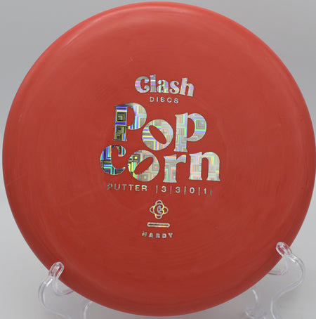 Popcorn holding a perfect anhyzer putt on Hole 17 at White Spruce Park Disc Golf Course, Brampton, Ontario.