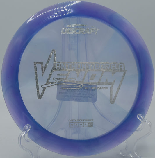 Swirled Venom flying on a force-over line at Milo McIver State Park in Estacada, Oregon.