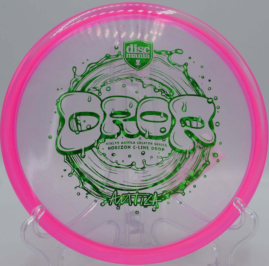 Anttila’s Drop settling softly near the basket after a touch hyzer at Tyler State Park in Newtown, Pennsylvania.