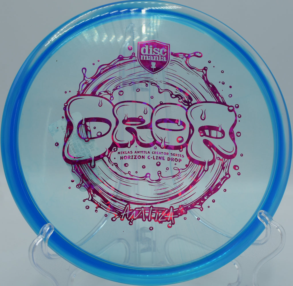 Horizon Drop hugging a tight wooded lane at Idlewild Disc Golf Course in Burlington, Kentucky.