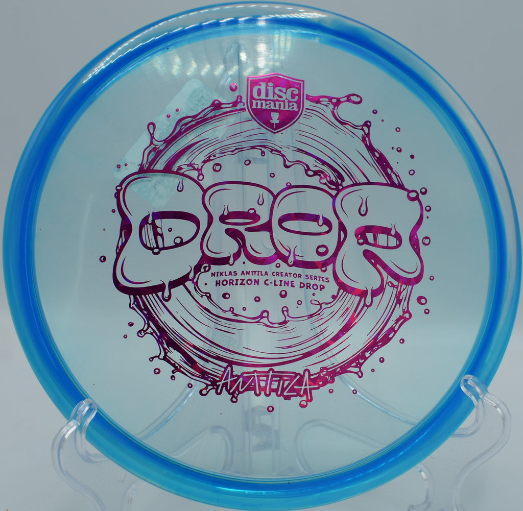 Drop thrown confidently into a crosswind and landing softly at Camp Sekani Park in Spokane, Washington.