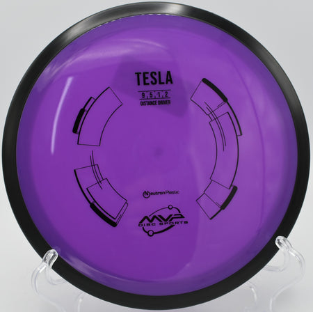Neutron Tesla hammering stable drives at Kensington Toboggan Disc Golf Course in Milford, Michigan.