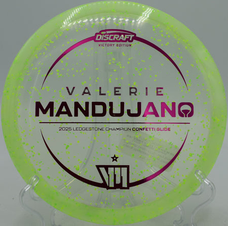 Discraft Glide carving smooth hyzer flip at W.R. Jackson Memorial in Appling, Georgia