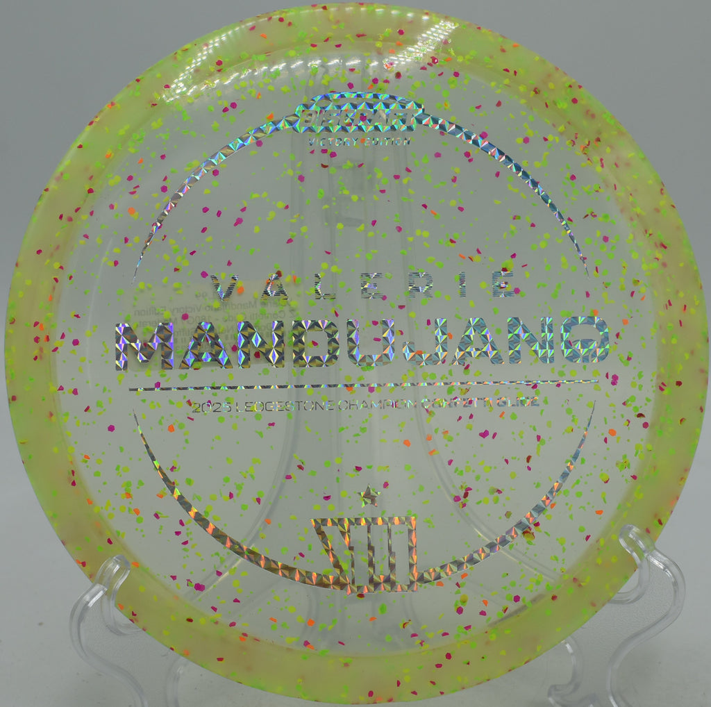 Z Confetti Glide gliding through wooded gap at Maple Hill White layout in Massachusetts