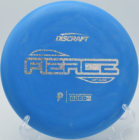 Discraft Soft Blend Fierce – Lightweight, understable putter with a soft, grippy feel, offering controlled finishes and accurate putting.