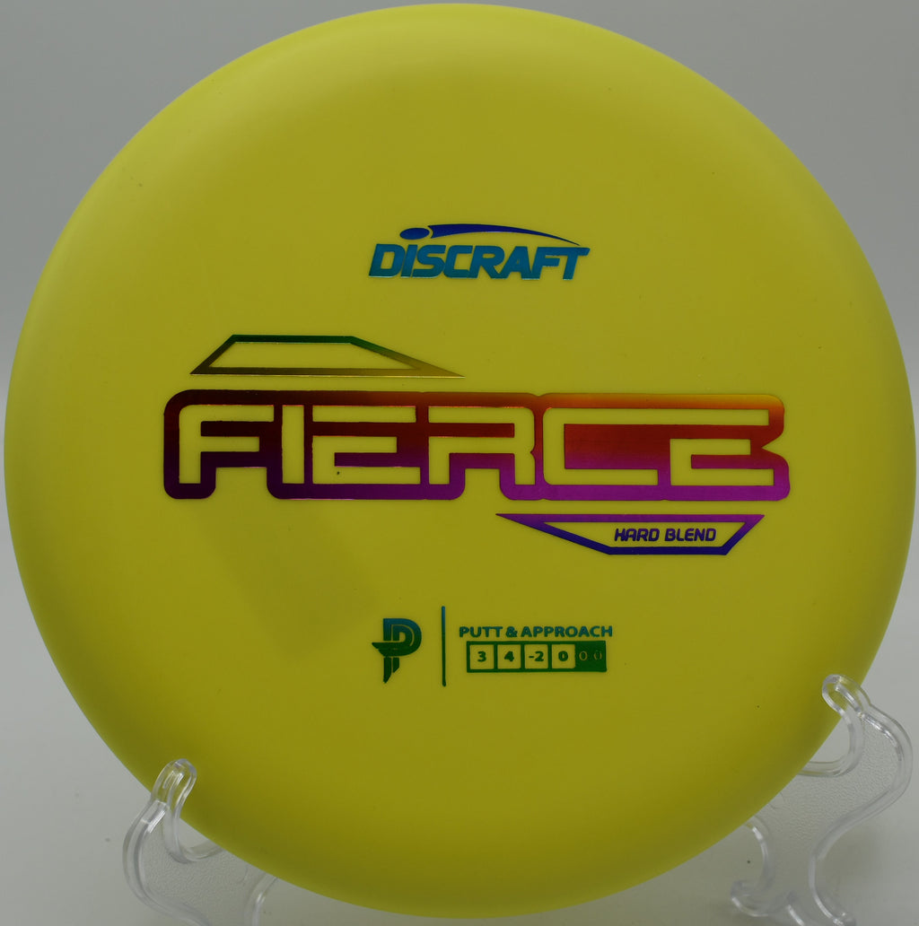 Discraft Hard Blend Fierce – Stable putter with a firm grip, ideal for accurate, controlled putting and approach shots.