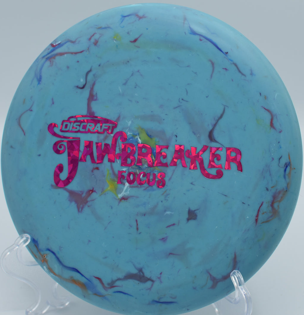 Player lining up a long putt with a Jawbreaker Focus at Zilker Park in Austin, TX.