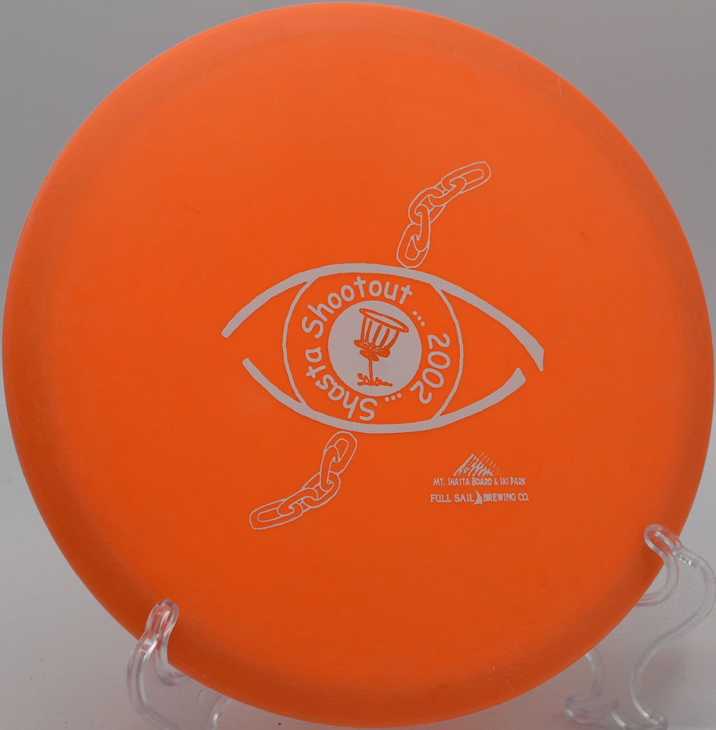DX Roc holding a straight flight on Hole 9 at Hidden Ridge Disc Golf Course, Medina, Ohio.