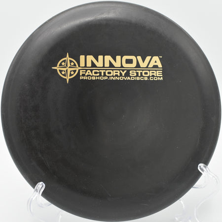 Smooth release with an Aviar at Peninsula Park Disc Golf Course in Newport News, Virginia.