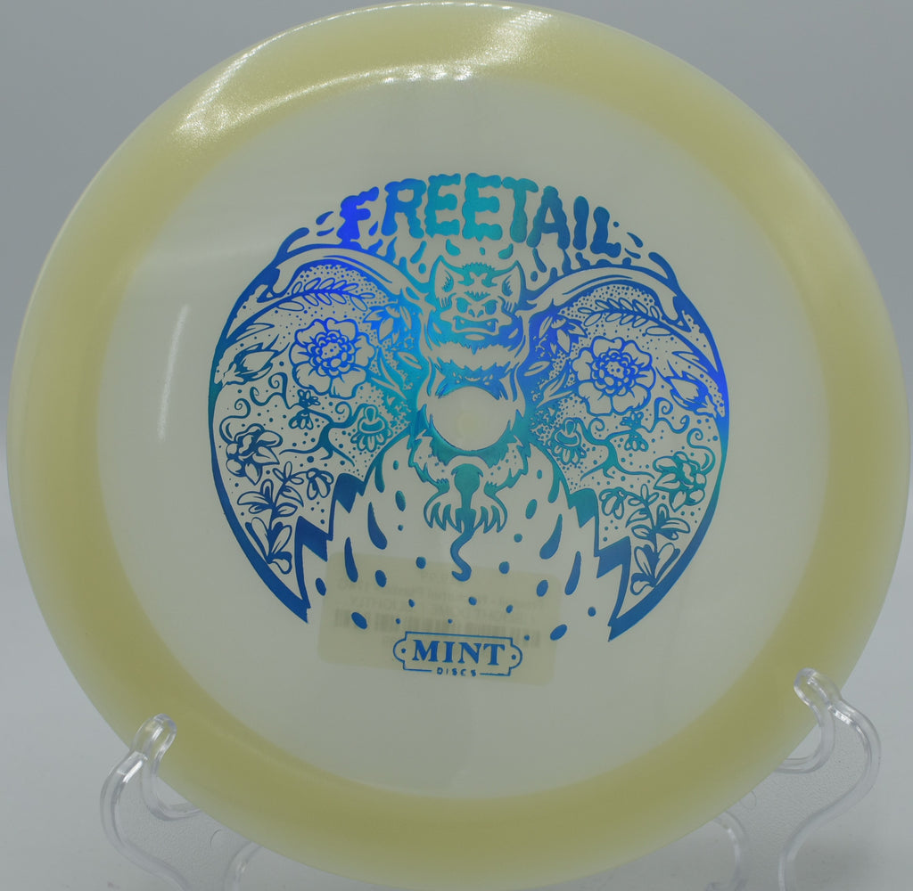 Nocturnal Freetail executing a smooth turnover shot on Hole 8 at Lakeside Disc Golf Course, Fort Wayne, Indiana.