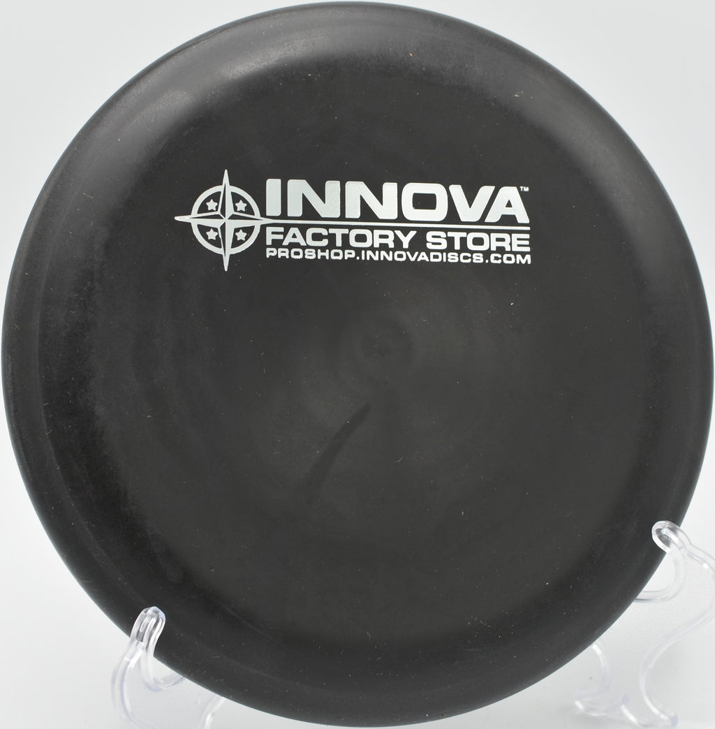 Soft anhyzer putt with an Aviar at Glen Helen Regional Park Disc Golf Course in San Bernardino, California.