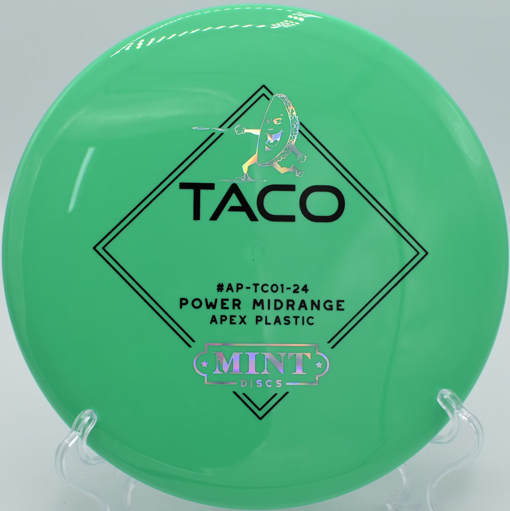 Mint Apex Taco midrange flying straight with a gentle fade on a pinpoint upshot at Milo McIver State Park in Estacada, Oregon