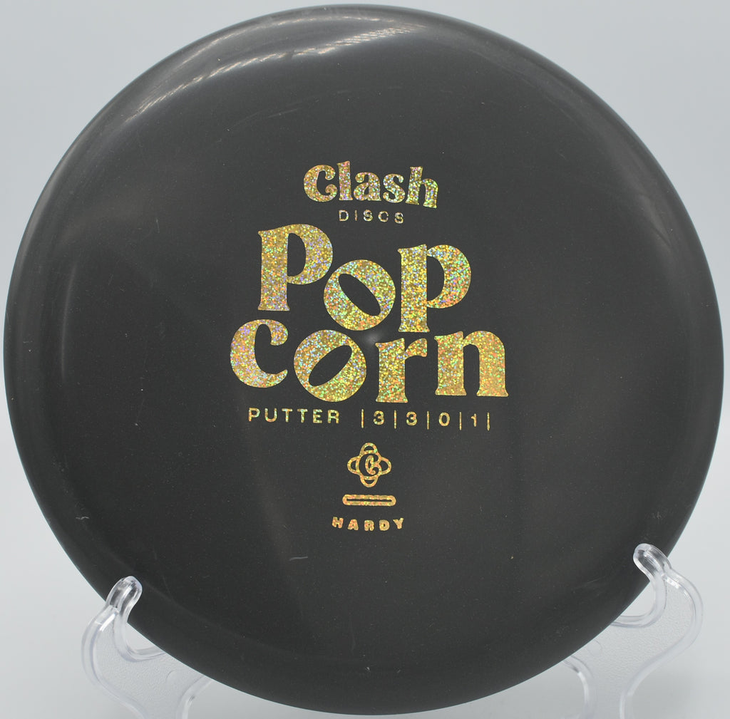 Clash Discs Popcorn flying straight into the circle on Hole 4 at Wreckreator Disc Golf Course, Palouse, Washington.