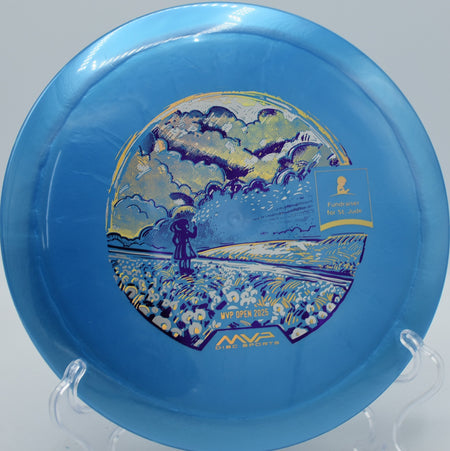 Plasma Shift St. Jude Edition flying smooth with neutral fade at Maple Hill Disc Golf Course in Leicester, Massachusetts

