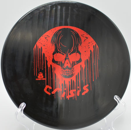 Doomsday Survival Crisis ripping a forehand approach at Big Foot DGC in Lake Geneva, WI, spiking in hard with its signature overstable 4-speed fade.