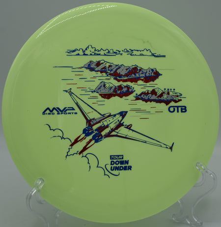 Streamline Neutron Boost fairway driver ripping flat power line at Maple Hill DGC in Leicester, MA