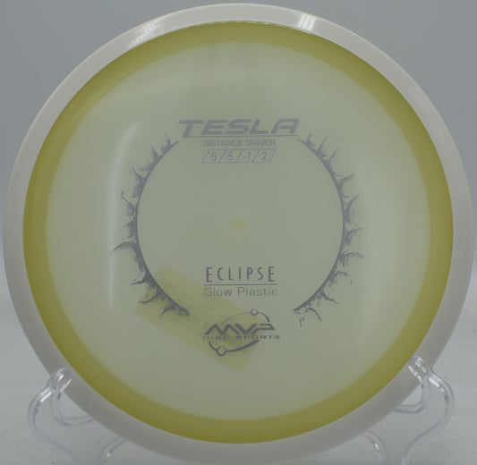 Eclipse Tesla: Eclipse Tesla ripping a powerful flex line under twilight skies, glowing neon as it finishes strong at Eagles Crossing in Missouri.

