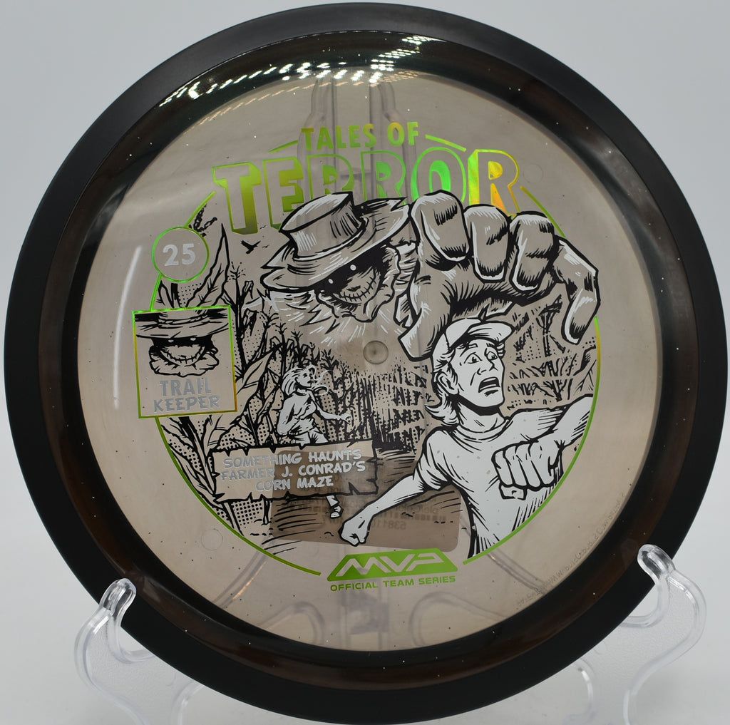 Trail Halloween disc hyzer-flipping through the tunnel fairway on hole 6 at Dretzka Park, Milwaukee WI.