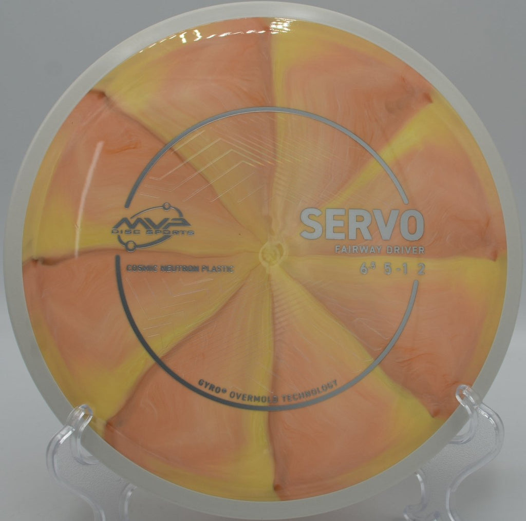 Cosmic Neutron Servo pushing smooth hyzer-flip at Indian Creek Disc Golf Course in Kuna, Idaho