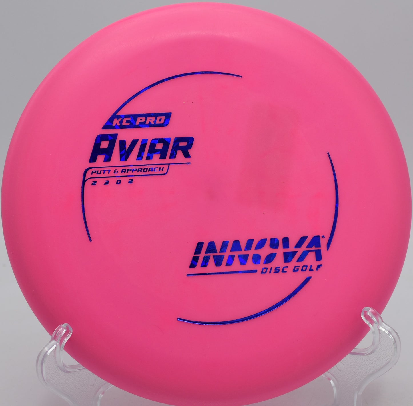 Innova KC Pro Aviar approach shot parked near the pin at Brewster Ridge Disc Golf Course in Smugglers’ Notch, Vermont