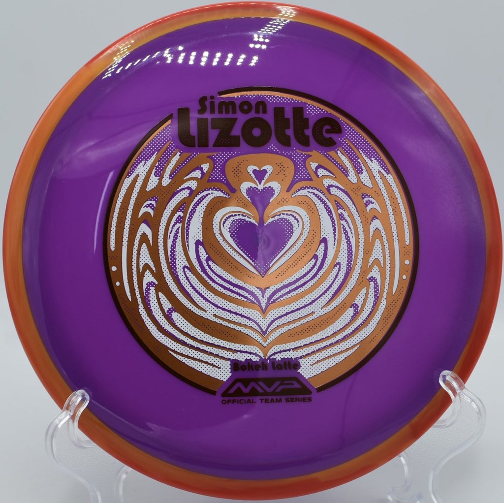 Simon Lizotte Neutron Bokeh pushing max distance at Majette Park Disc Golf Course in Panama City, Florida