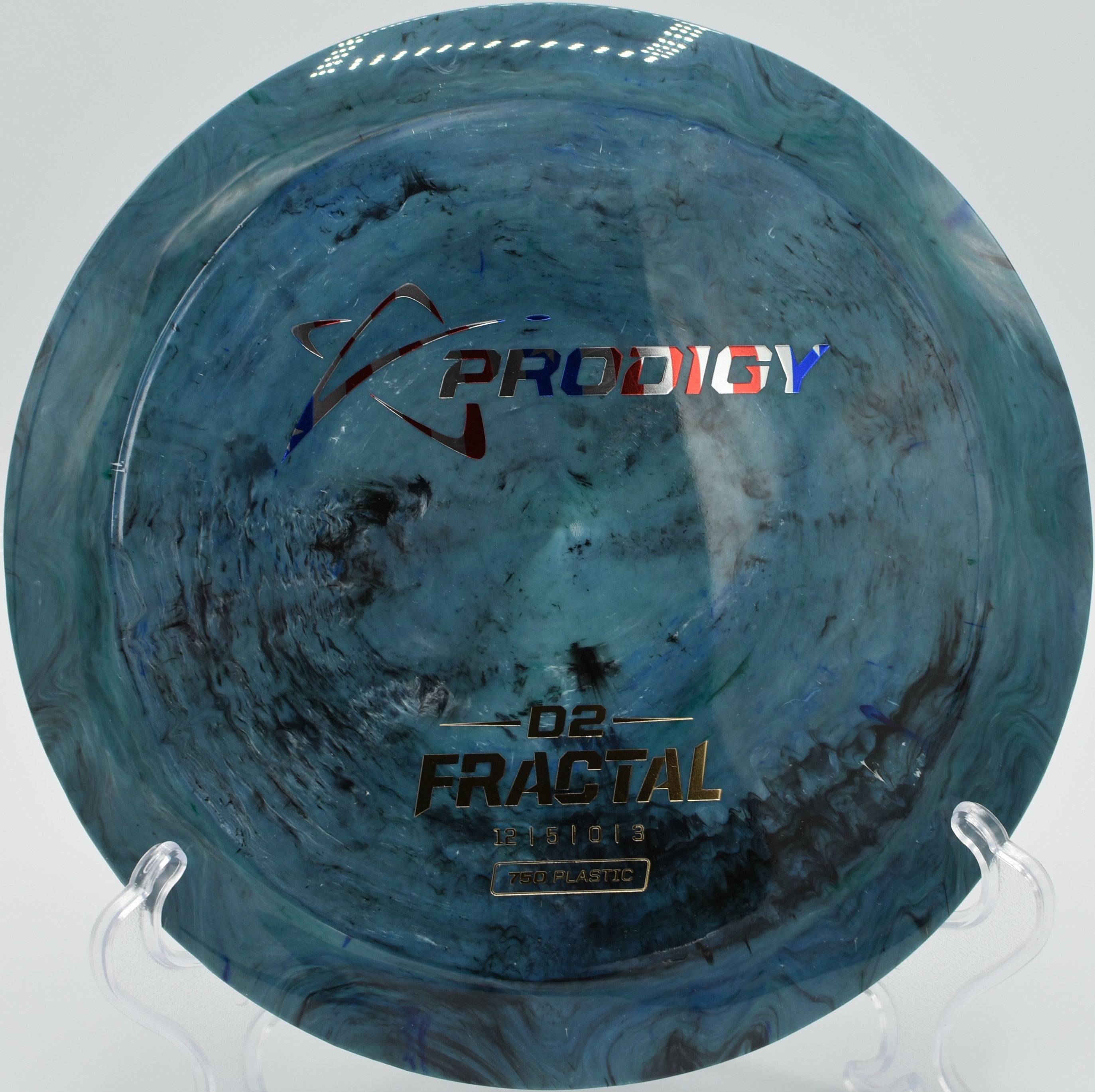 750 Fractal D2 disc golf distance driver shaping a long S-curve at Wildcat Bluff Disc Golf Course, Vinton, Iowa