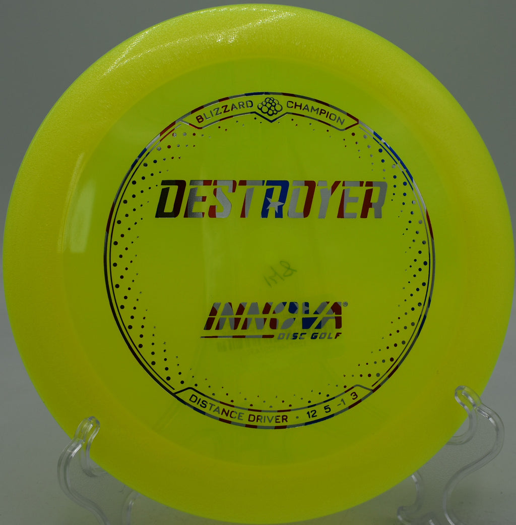 Innova Blizzard Champion Destroyer lightweight driver carving an S-curve at Idlewild Disc Golf Course in Burlington, Kentucky