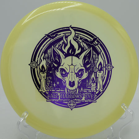 Innova Proto Glow Fox understable driver flying straight with glide at Idlewild Disc Golf Course in Burlington, Kentucky