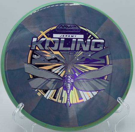 Axiom Tempo Koling Team Series controlled forehand flick at Milo McIver State Park Disc Golf Course in Estacada, Oregon