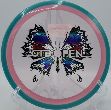 Prism Proton Insanity Soft hyzer flip tunnel drive at Hornets Nest Park Disc Golf Course in Charlotte, North Carolina