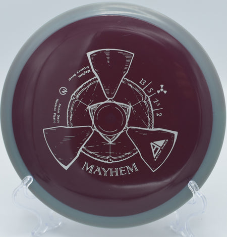 Neutron Mayhem launched on a flat release, gliding with subtle turn and clean fade at Maple Hill’s open fairway.

