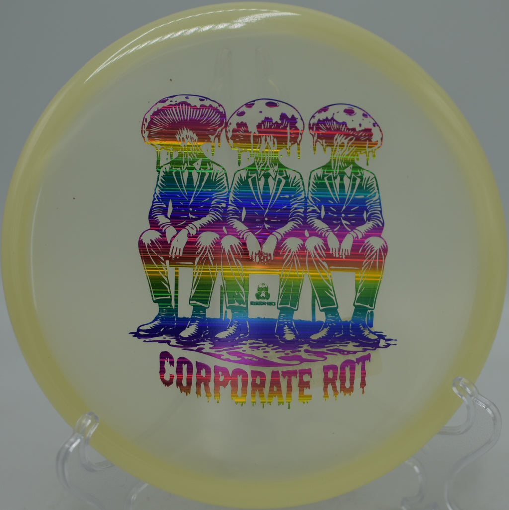 Rot Glow Isolation by Doomsday Discs glowing putter creating haunting approach lines at Water Works Park Disc Golf Course in Kansas City, Missouri.