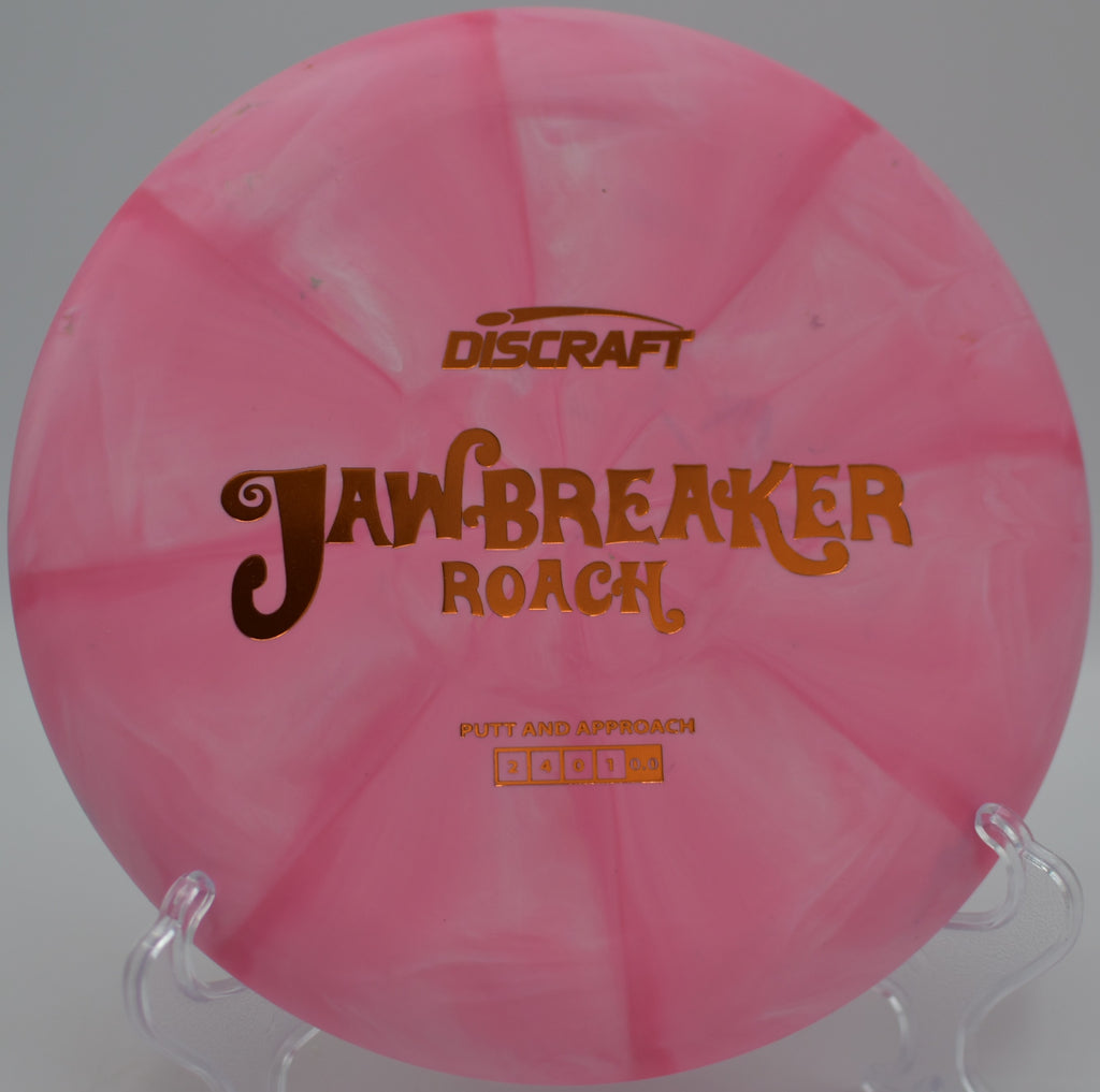 Discraft Roach in Jawbreaker plastic lacing a straight upshot at Idlewild DGC in Burlington, KY, riding glide before a touch fade.