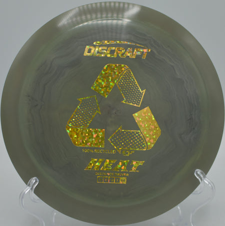 ESP Recycled Heat released flat and gliding with high speed at Buffalo Ridge Disc Golf Course in Phoenix, Arizona.