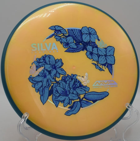 Axiom Plasma Proxy Soft glidey straight approach at Eagles Crossing Disc Golf Course in Hawk Point, Missouri