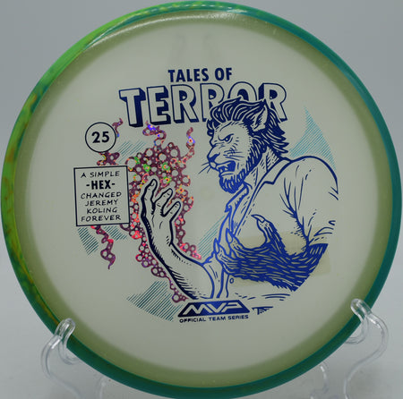 Halloween Particle Hex flexing out of a turnover shot at Winthrop University Gold Disc Golf Course, Rock Hill, South Carolina