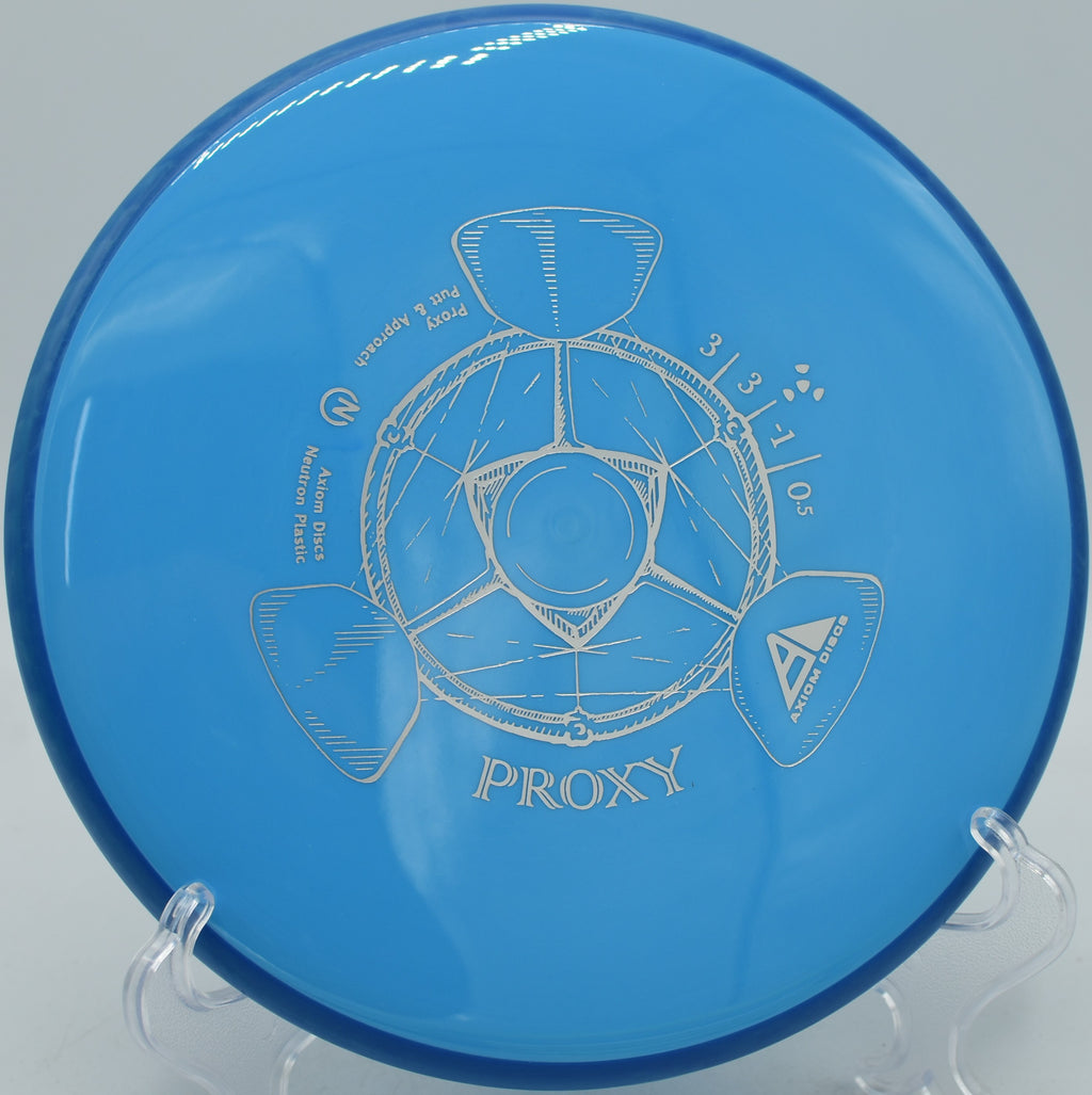 Straight-flying Proxy approach at Fountain Hills Disc Golf Park in Fountain Hills, Arizona