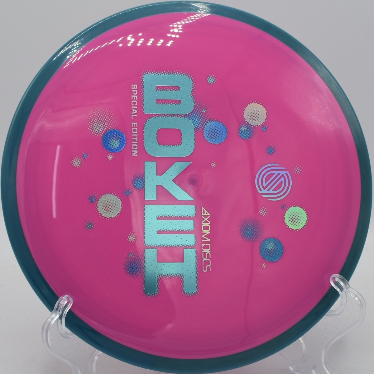 Axiom Neutron Bokeh featured at Milo McIver DGC, Estacada OR for wooded fairway precision