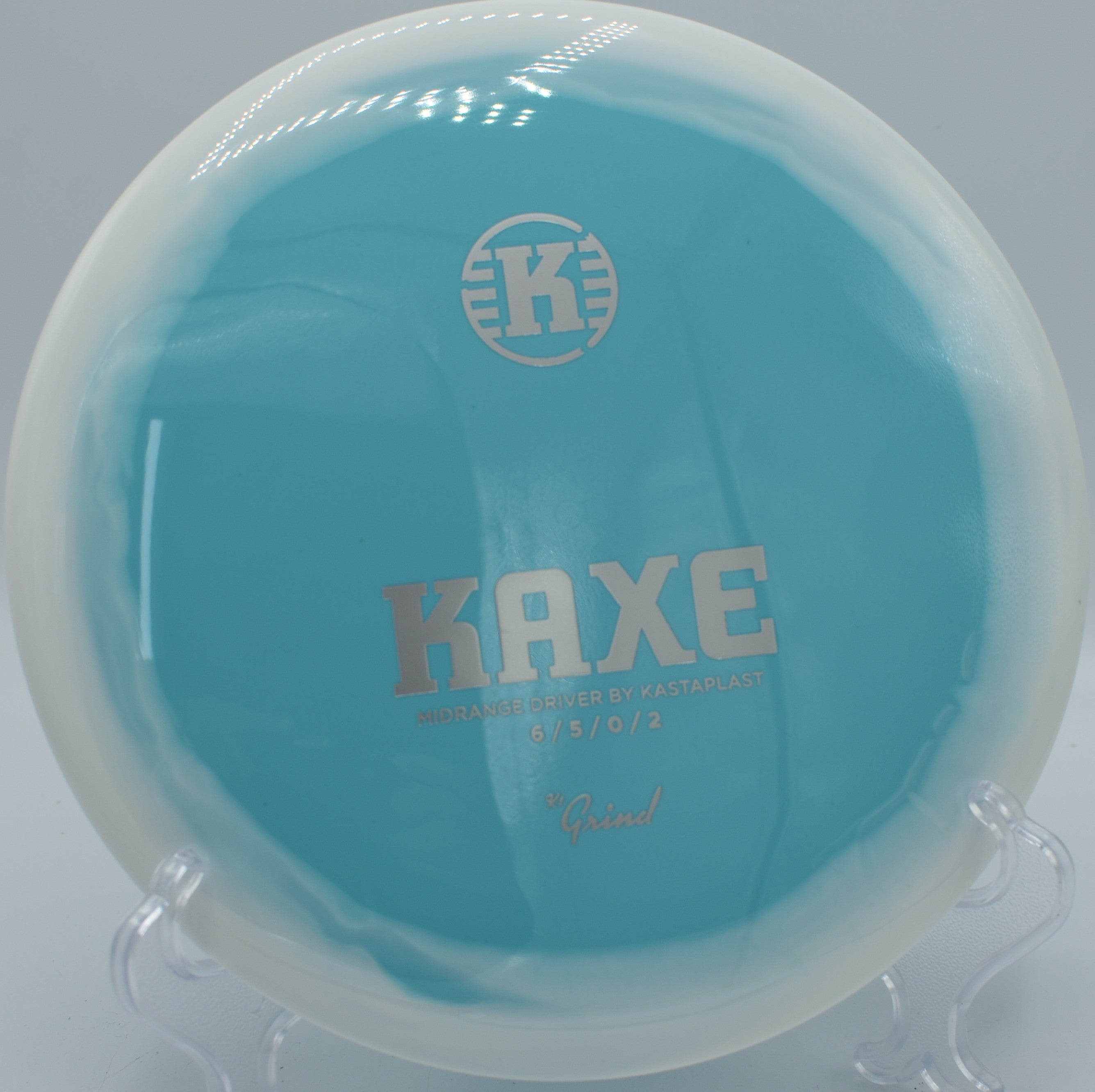 K1 Grind Kaxe at Heritage Trails DGC, York PA for straight disc golf flights and dependable control