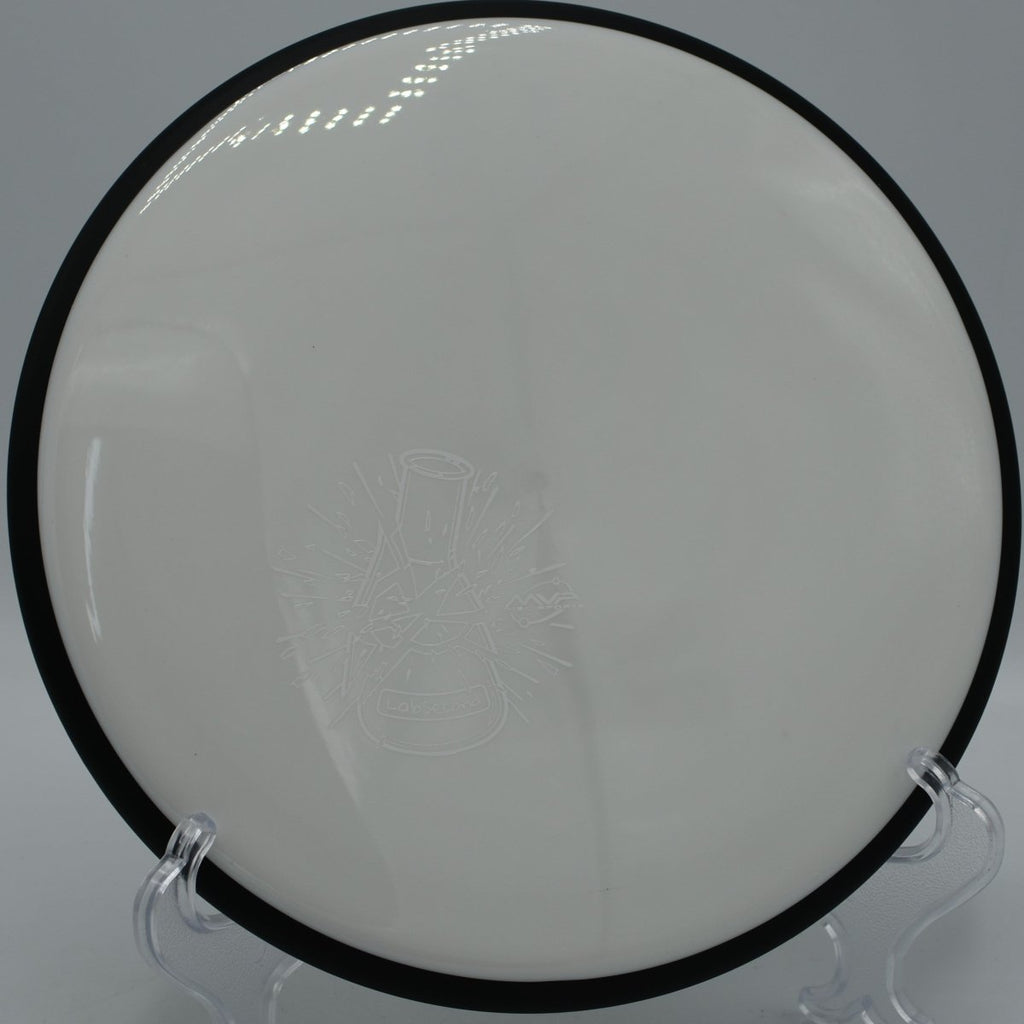 Gyropalooza Box Neutron premium plastic lineup featured at Blue Ribbon Pines DGC in MN