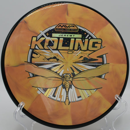 Cosmic Neutron Tempo controlled backhand approach at Harmon Hills Disc Golf Course in Fall Branch, Tennessee