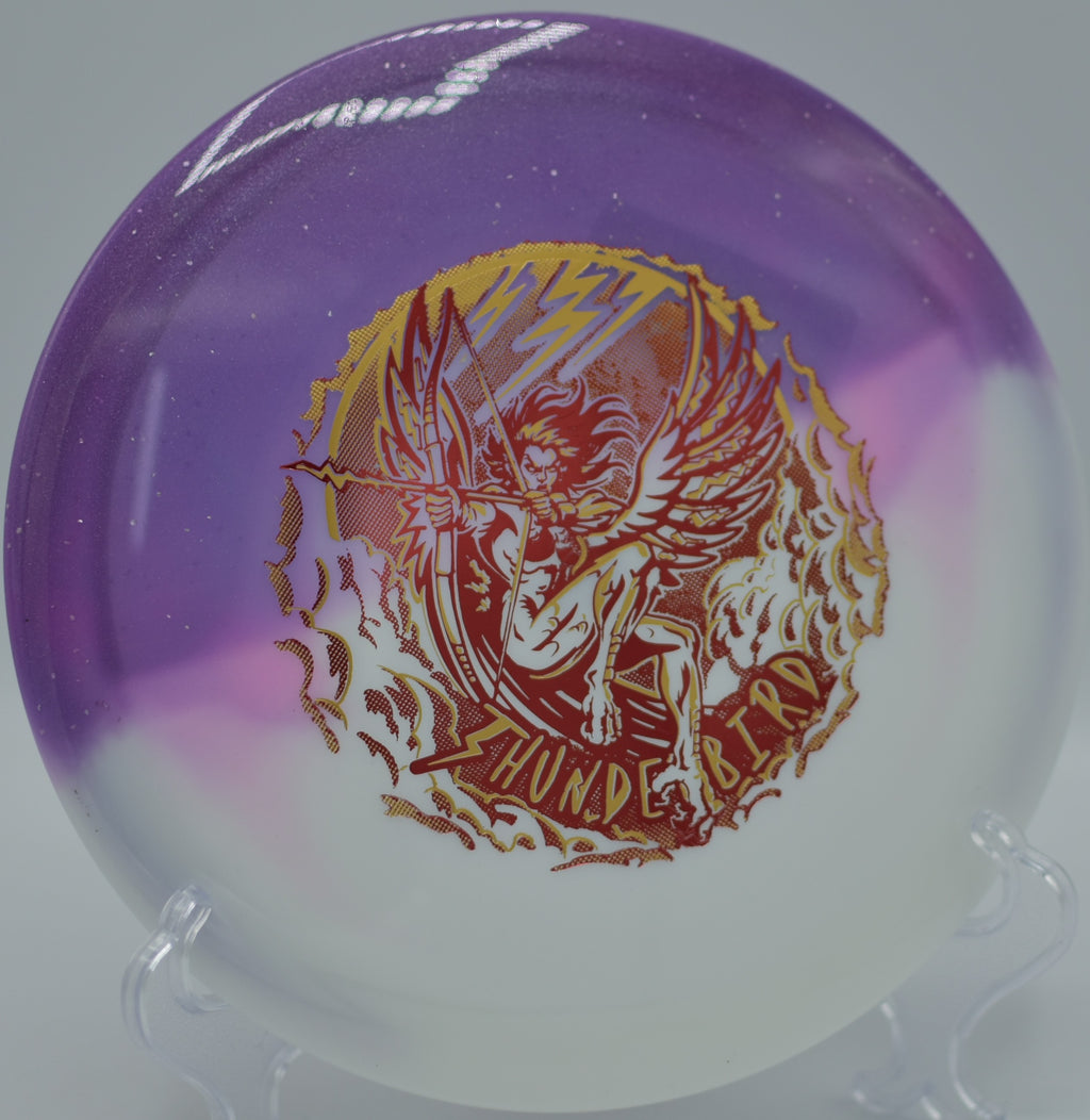 Duo Thunderbird launching off the tee at Shadow Pines DGC in Penfield, NY, carving a straight-to-fade control line with its hybrid Star/Champion stability.