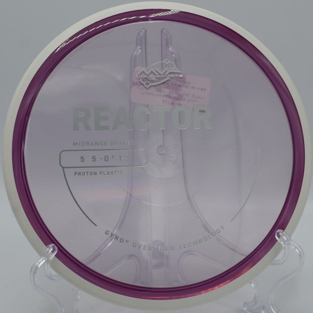 Proton Reactor carving controlled hyzer at Lakewood Disc Golf Course in White Bear Lake, Minnesota, maintaining torque resistance and glide